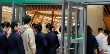 美食新起點｜東方航空南二號一片天餐廳開業